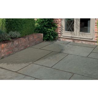 Bradstone Natural Limestone Azure Paving - 15.30m² Project Pack